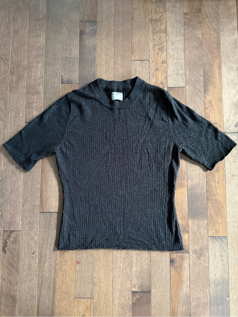 Frank And Oak Black Ribbed Top Size M - Sparkly Finish